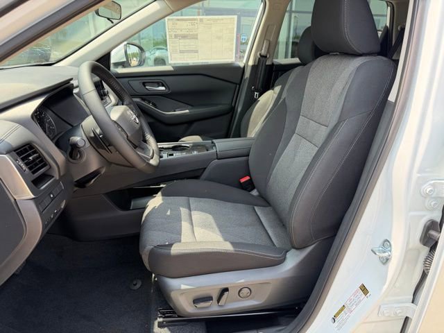 New 2026 Nissan Rogue SV FWD image 11