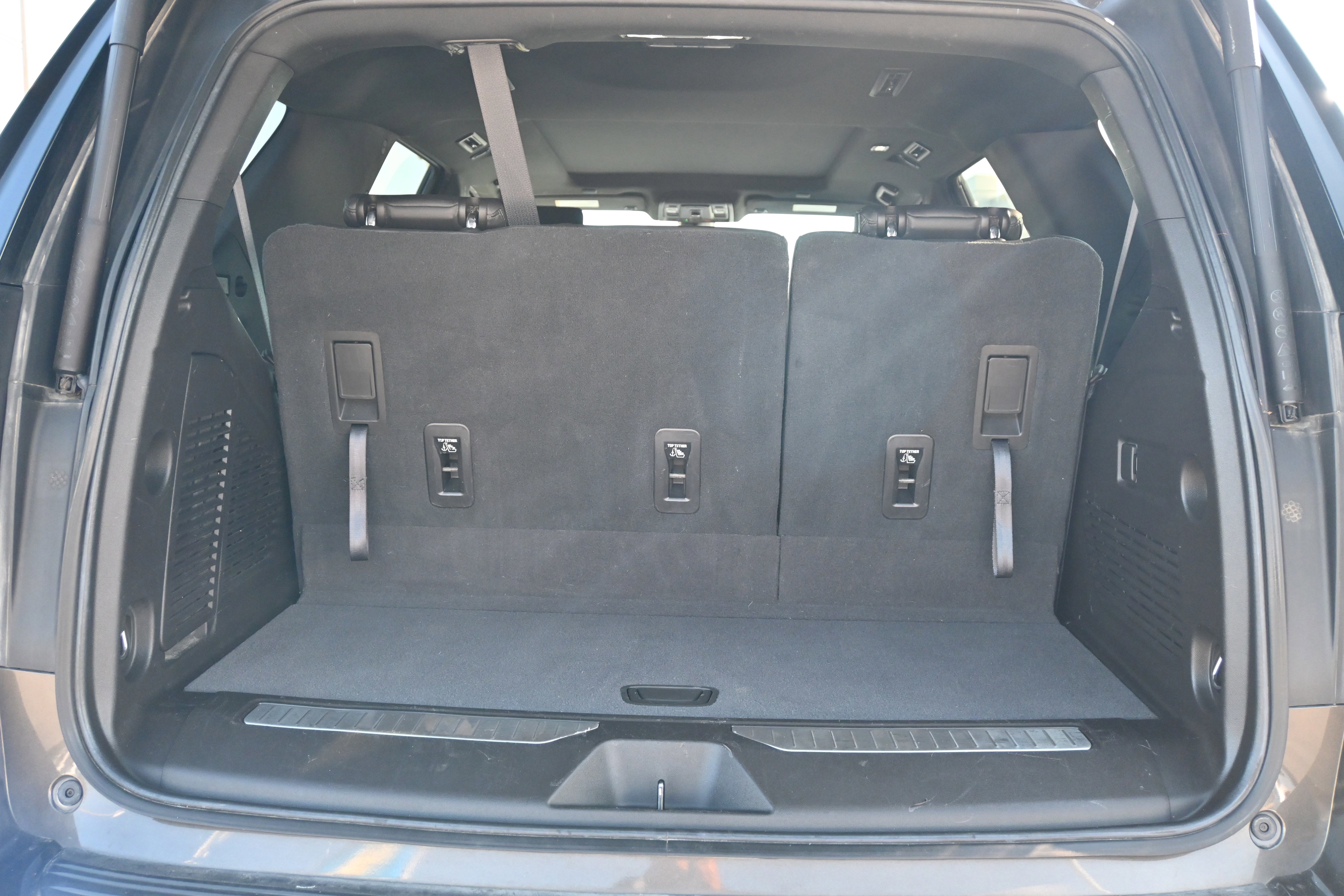 Used 2021 Chevrolet Tahoe Z71 w/ Rear Media and Nav Package image 34