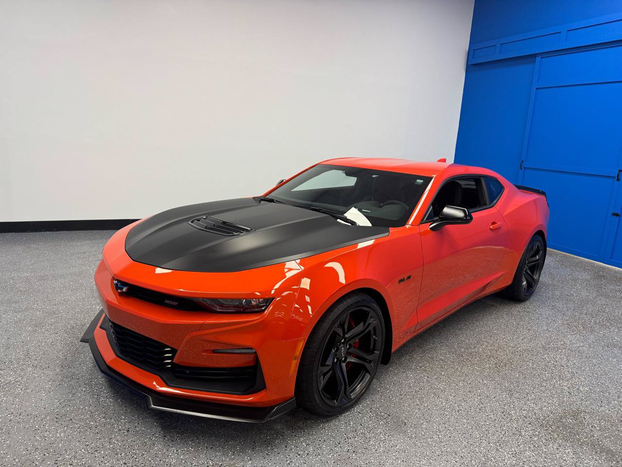 Used 2021 Chevrolet Camaro SS RWD image 1