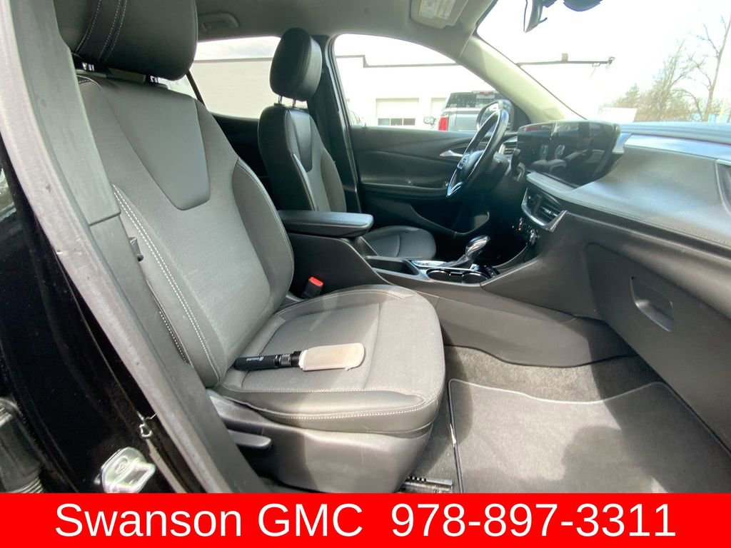 Used 2024 Buick Encore GX Preferred image 27