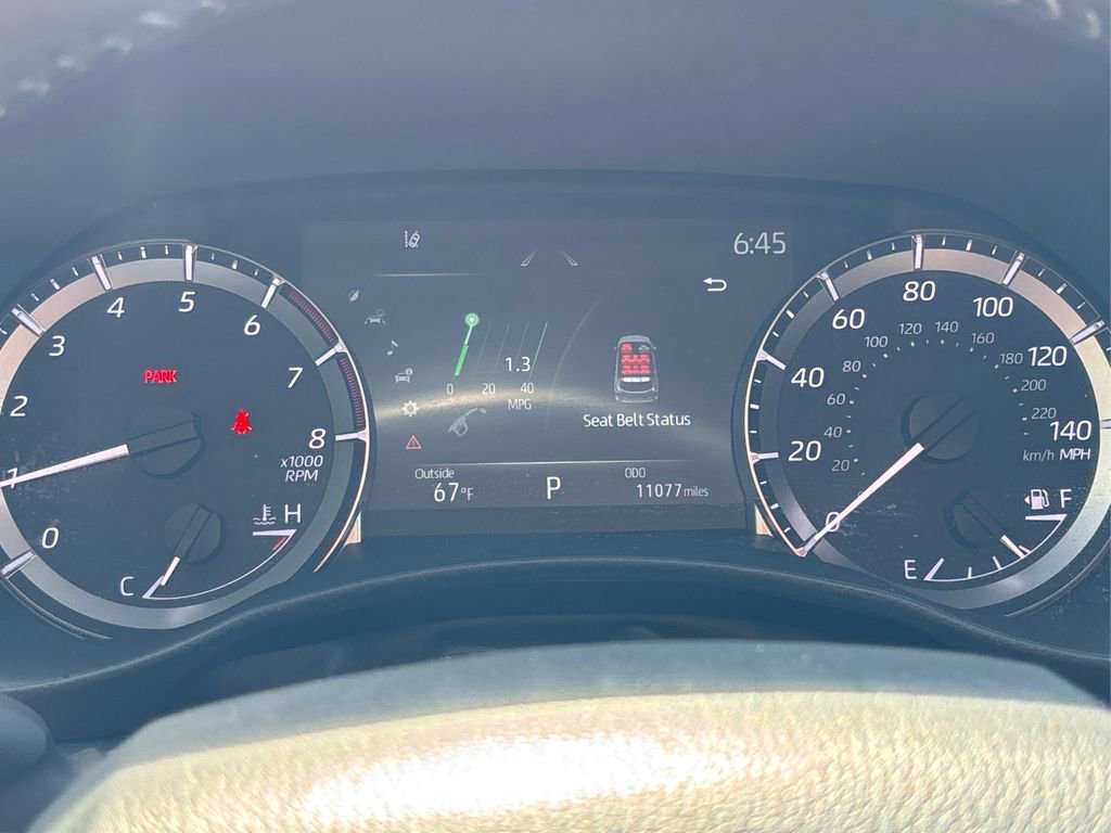 Used 2023 Toyota Highlander LE image 22