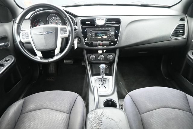 Used 2014 Chrysler 200 Touring w/ 200 S Group FWD image 19