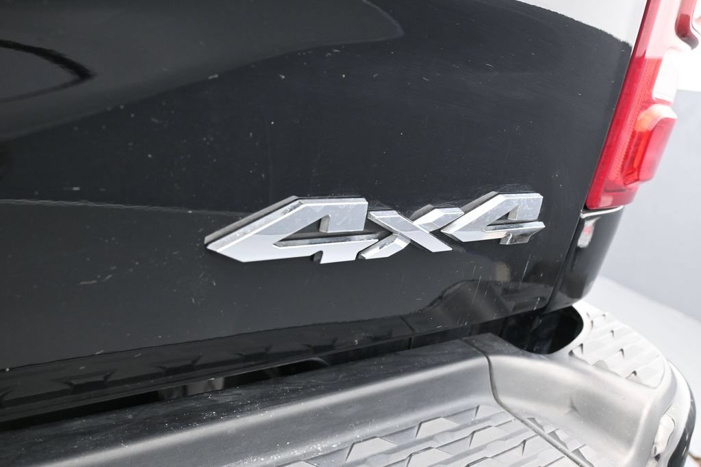 Used 2024 RAM 2500 Limited AWD/4WD image 42