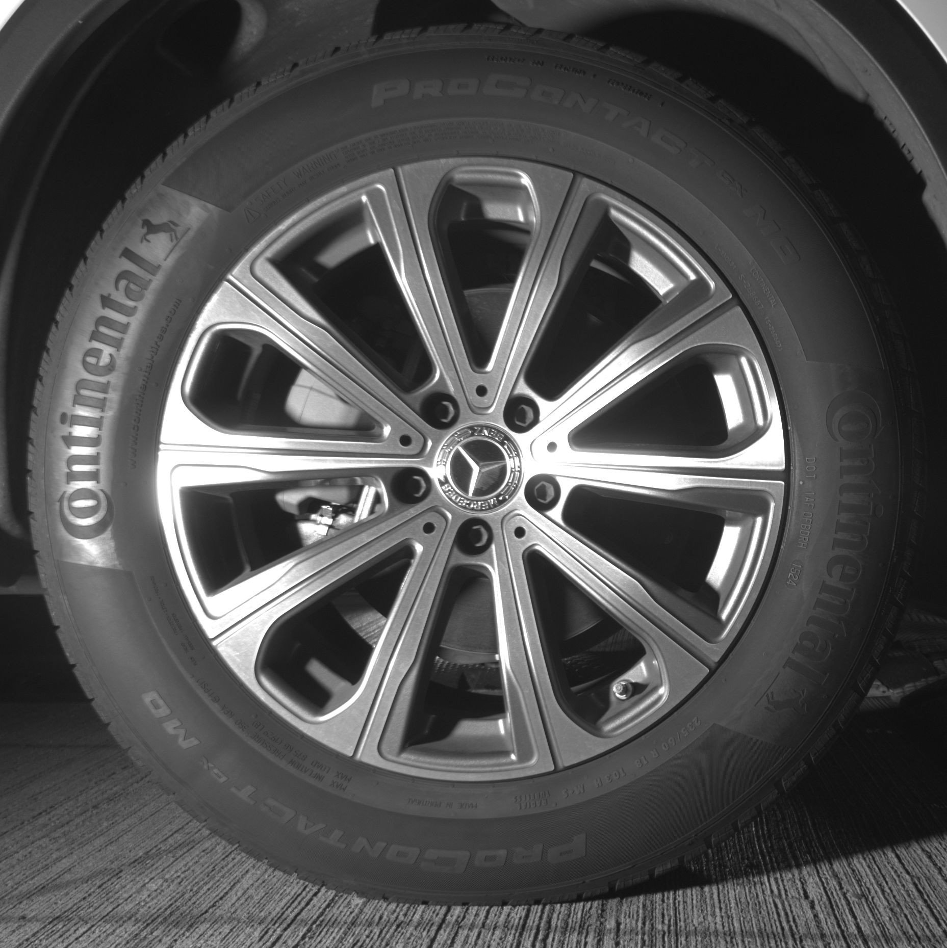 Used 2024 Mercedes-Benz GLC 300 4MATIC image 13