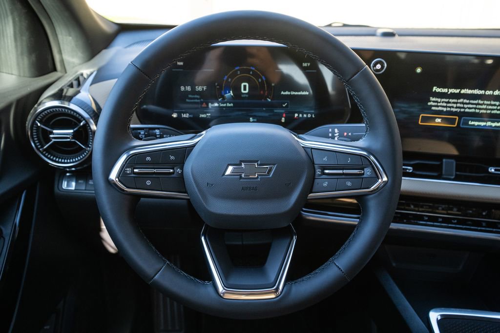 New 2026 Chevrolet Equinox ACTIV image 17