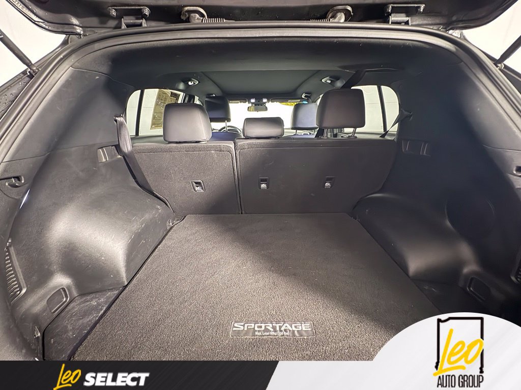 Used 2022 Kia Sportage Nightfall Edition AWD/4WD image 10