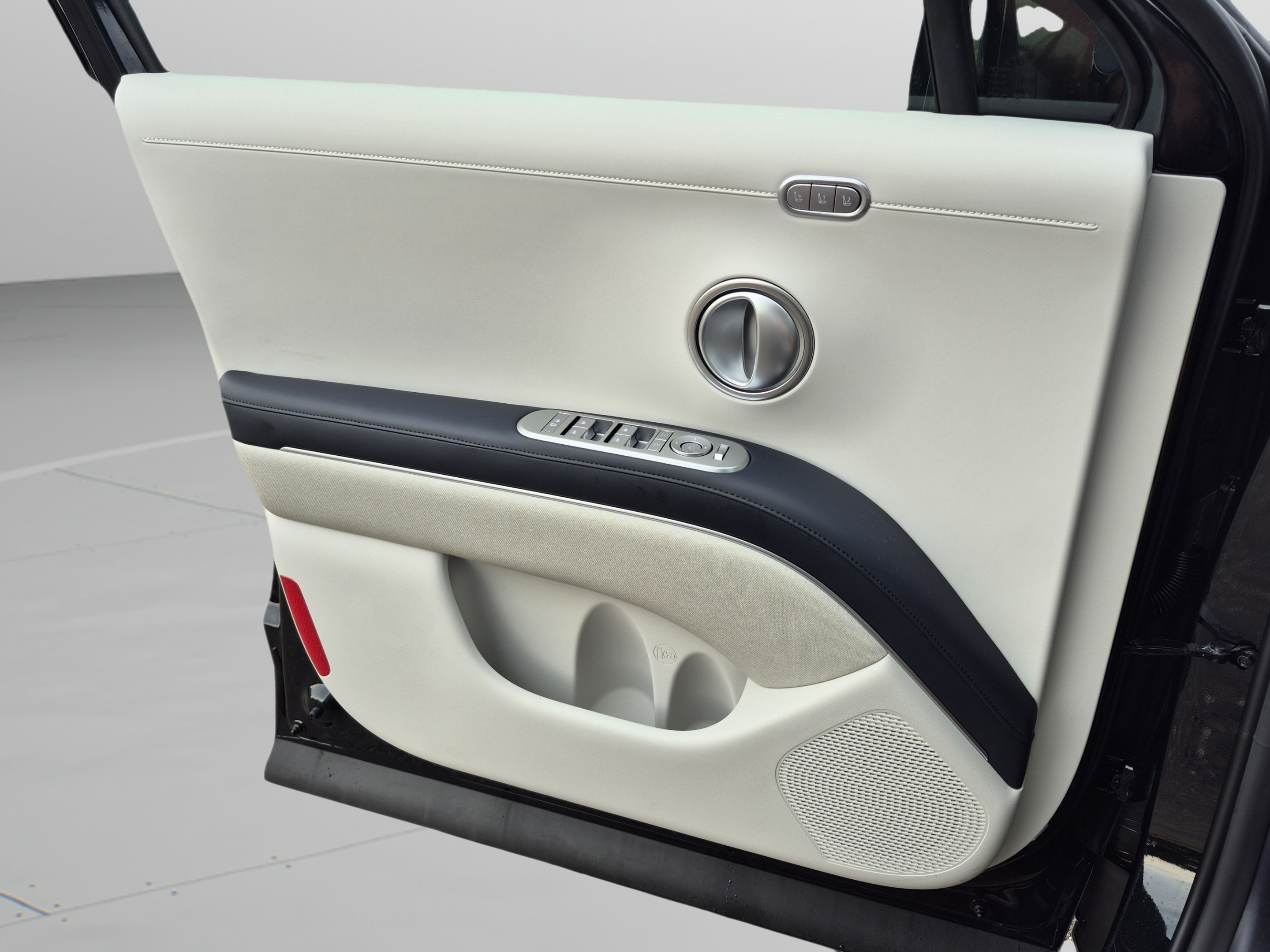 New 2027 Hyundai Palisade Calligraphy FWD image 26