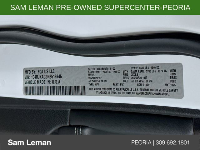 Used 2022 Jeep Grand Cherokee L Laredo image 32