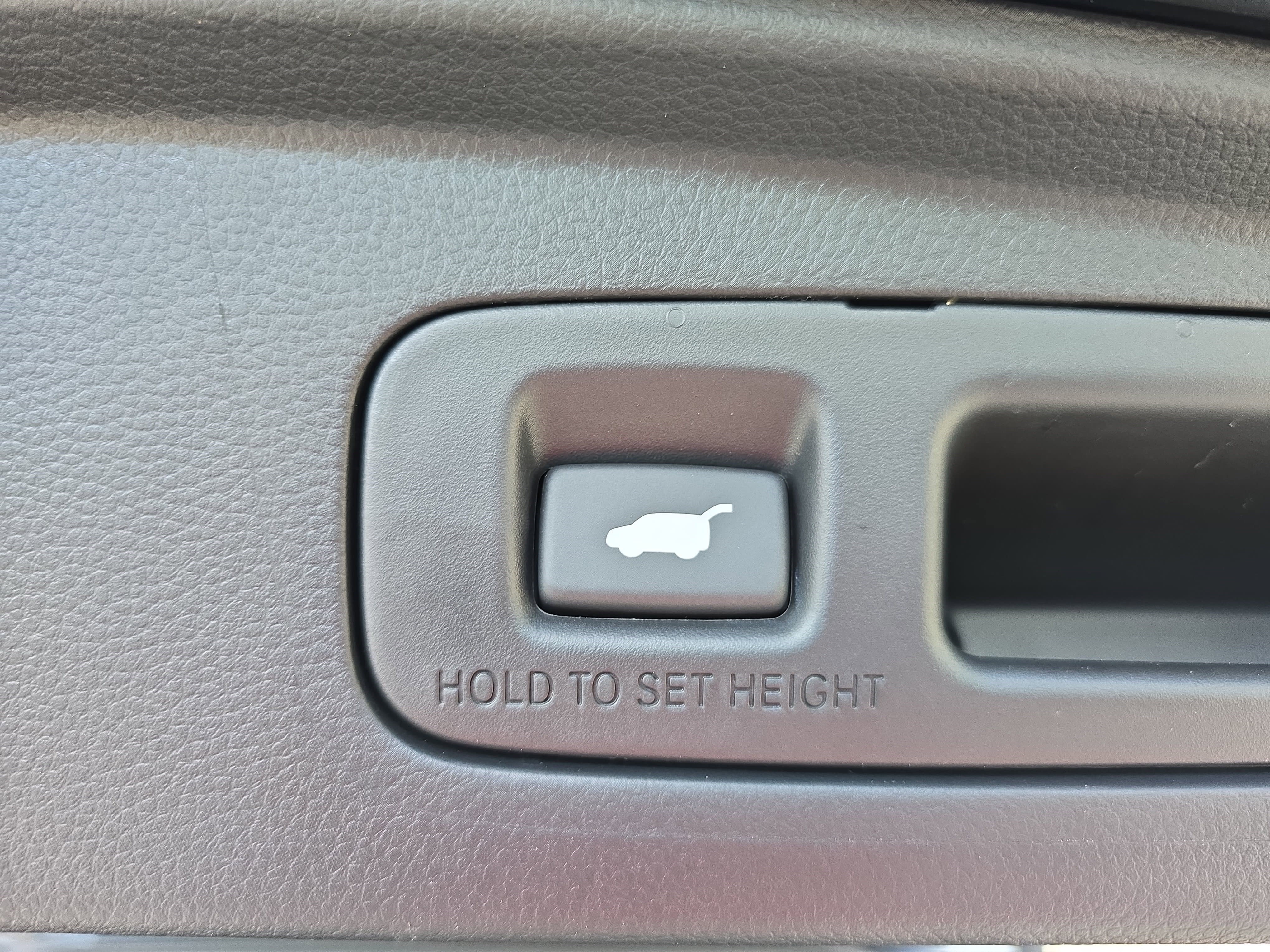Used 2024 Honda CR-V EX-L image 14