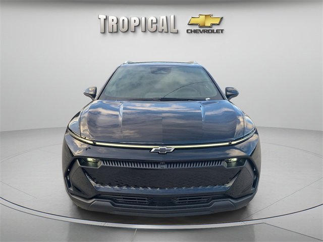 New 2026 Chevrolet Equinox EV LT image 8