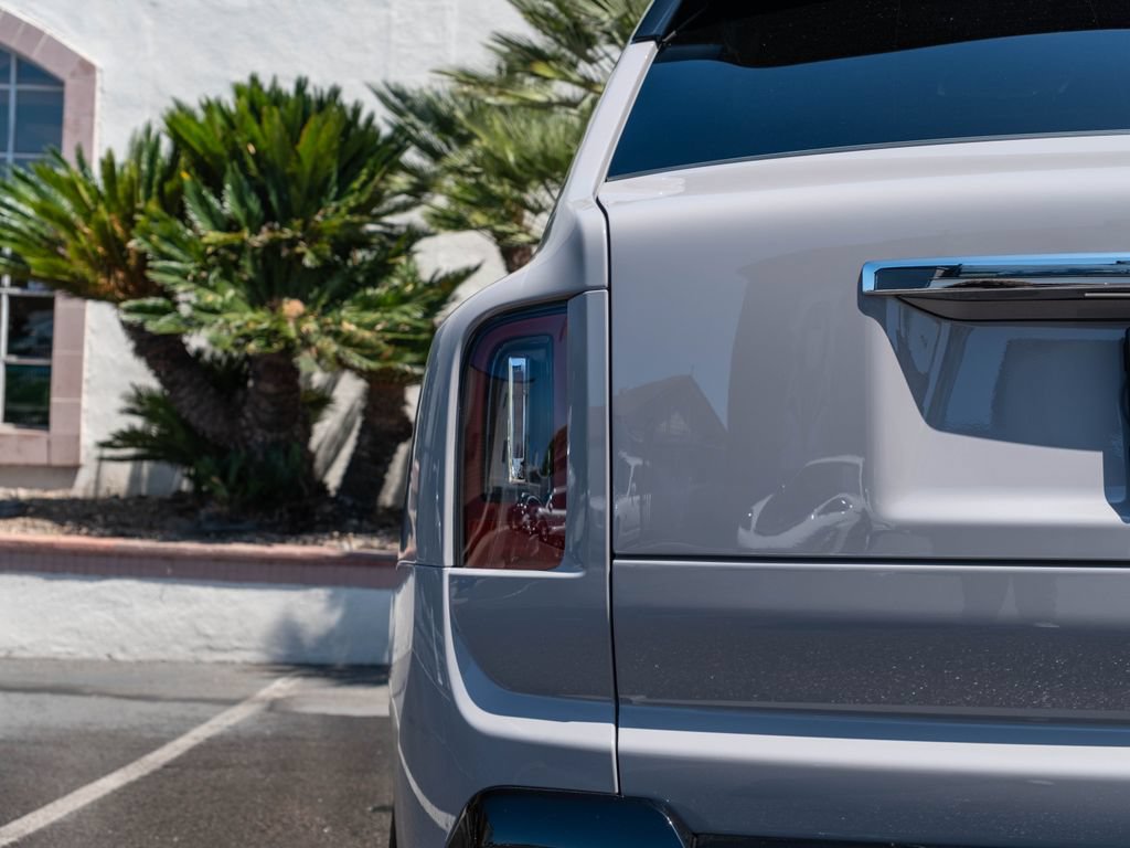 New 2026 Rolls-Royce Cullinan AWD/4WD image 44