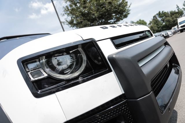 Used 2022 Land Rover Defender 110 X-Dynamic SE AWD/4WD image 15
