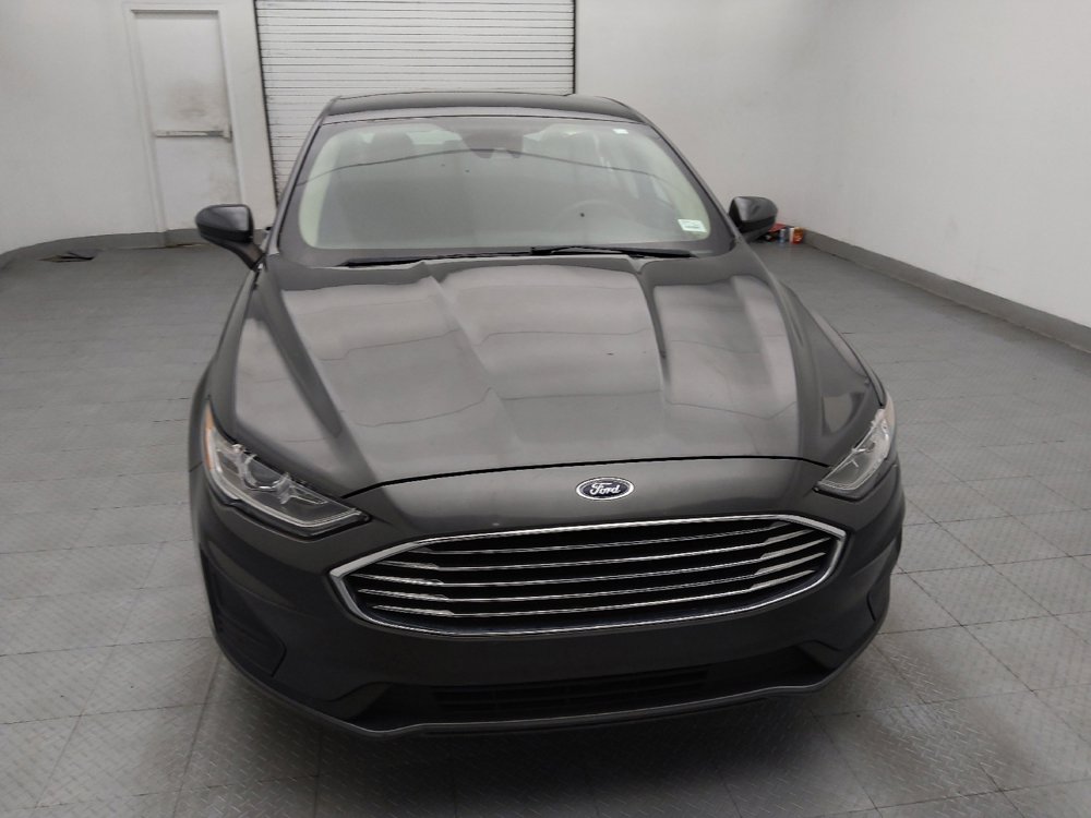 Used 2019 Ford Fusion SE FWD image 14
