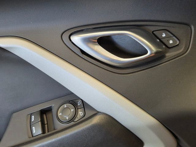 Used 2023 Chevrolet Camaro LT image 25