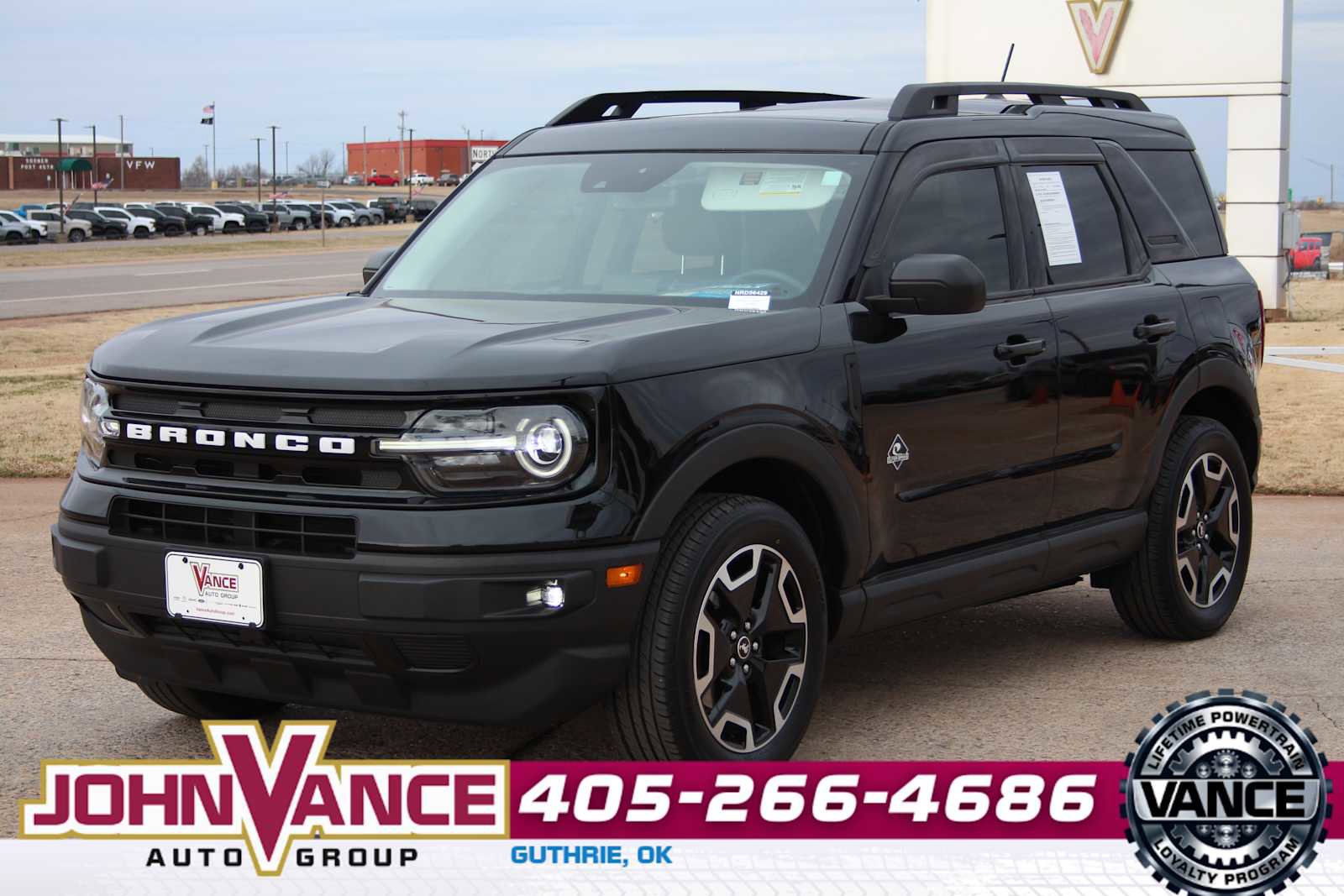 Used 2022 Ford Bronco Sport Outer Banks w/ Tech Package image 4