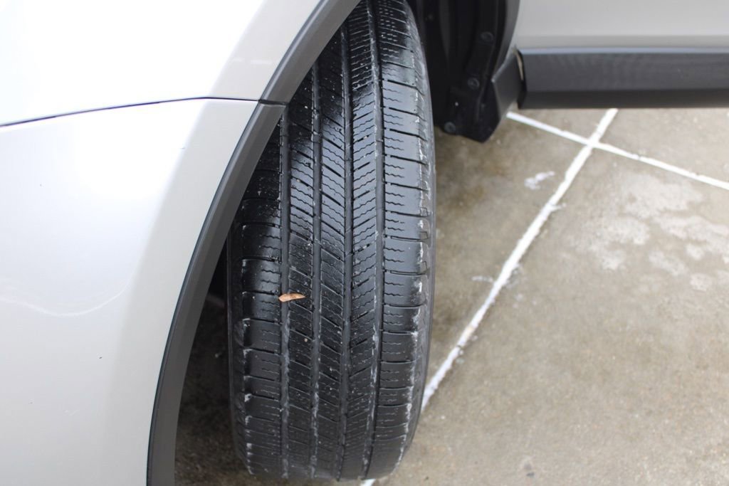 Used 2016 Toyota RAV4 XLE image 13