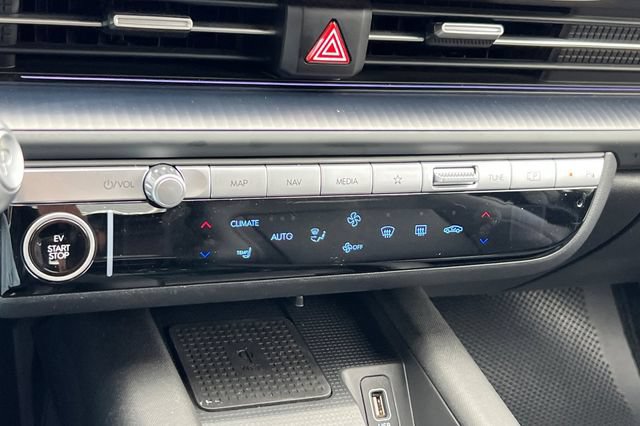 Certified 2024 Hyundai Ioniq 6 SEL RWD image 25