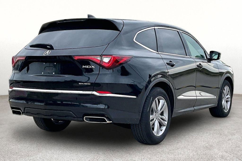 Used 2023 Acura MDX SH-AWD image 14