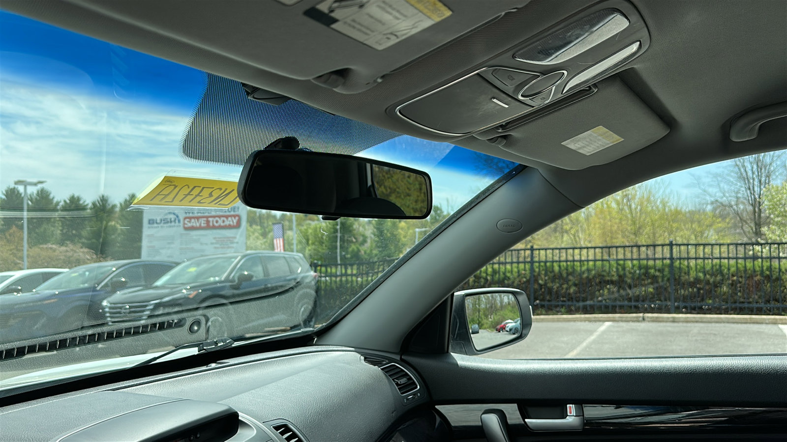 Used 2015 Kia Sorento LX image 22