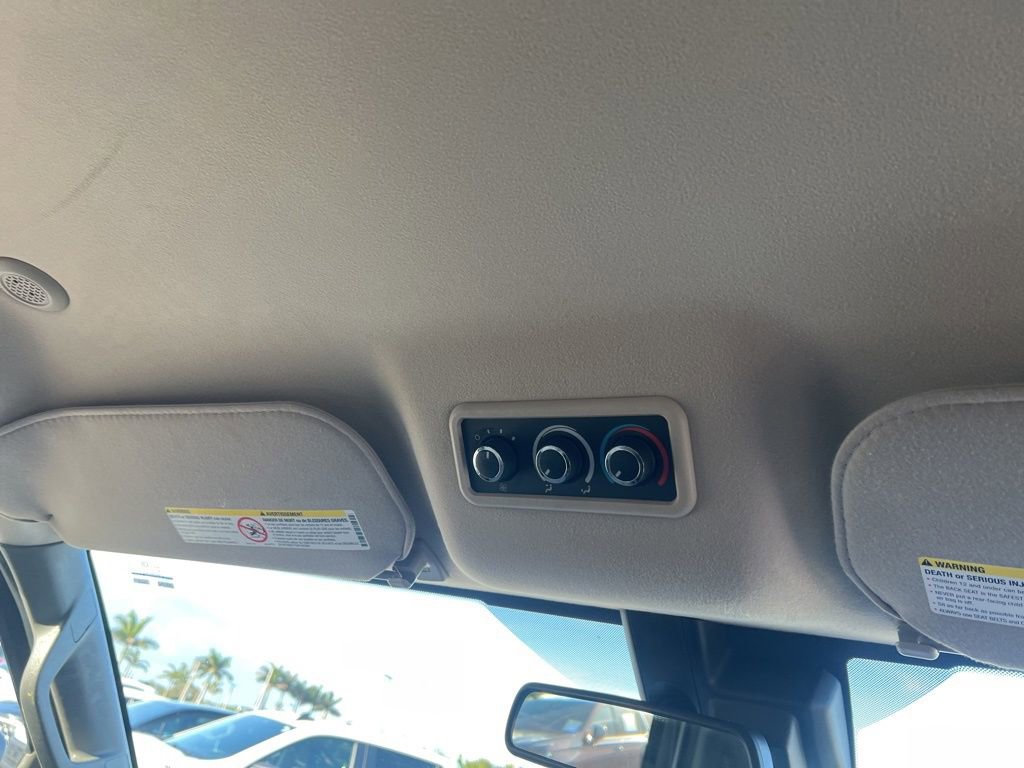 Used 2019 Chevrolet Express 3500 LT w/ LT Preferred Equipment Group image 39