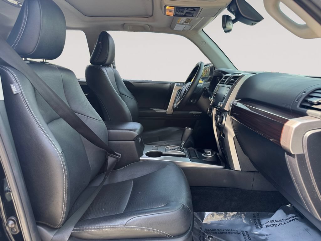 Used 2021 Toyota 4Runner Limited AWD/4WD image 15