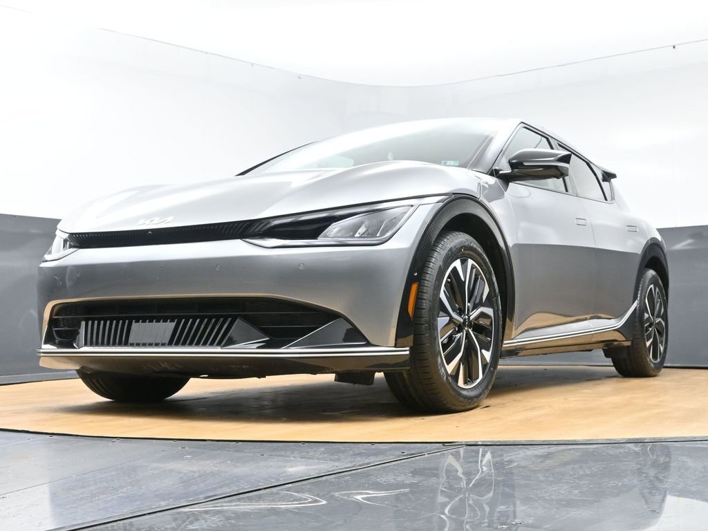 Used 2024 Kia EV6 Wind w/ Wind Technology Package image 43