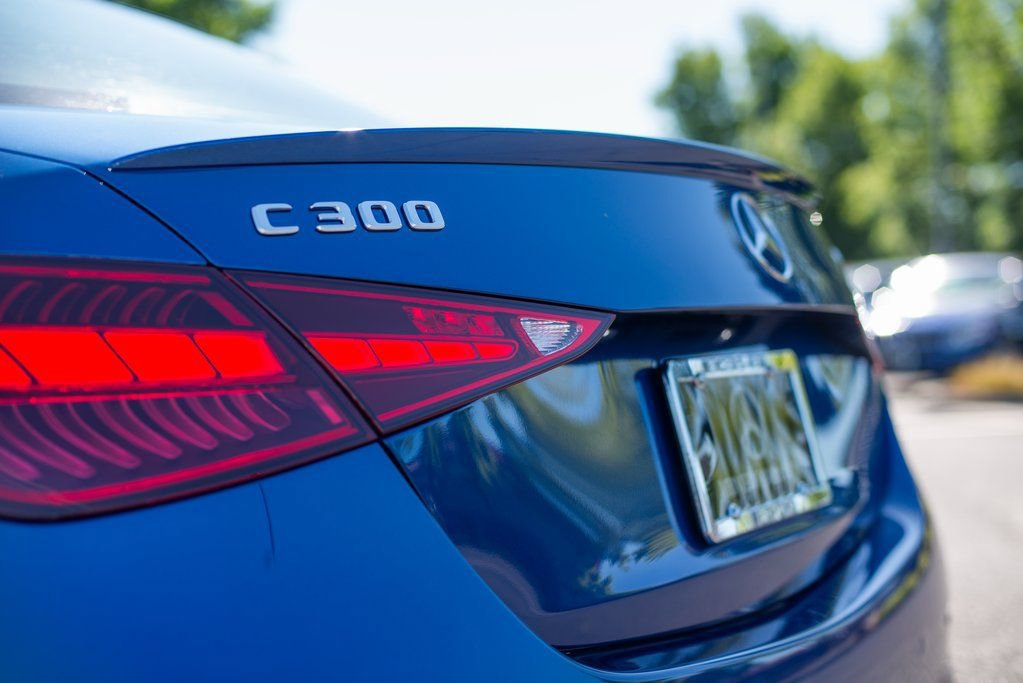 Used 2024 Mercedes-Benz C 300 4MATIC Sedan image 21