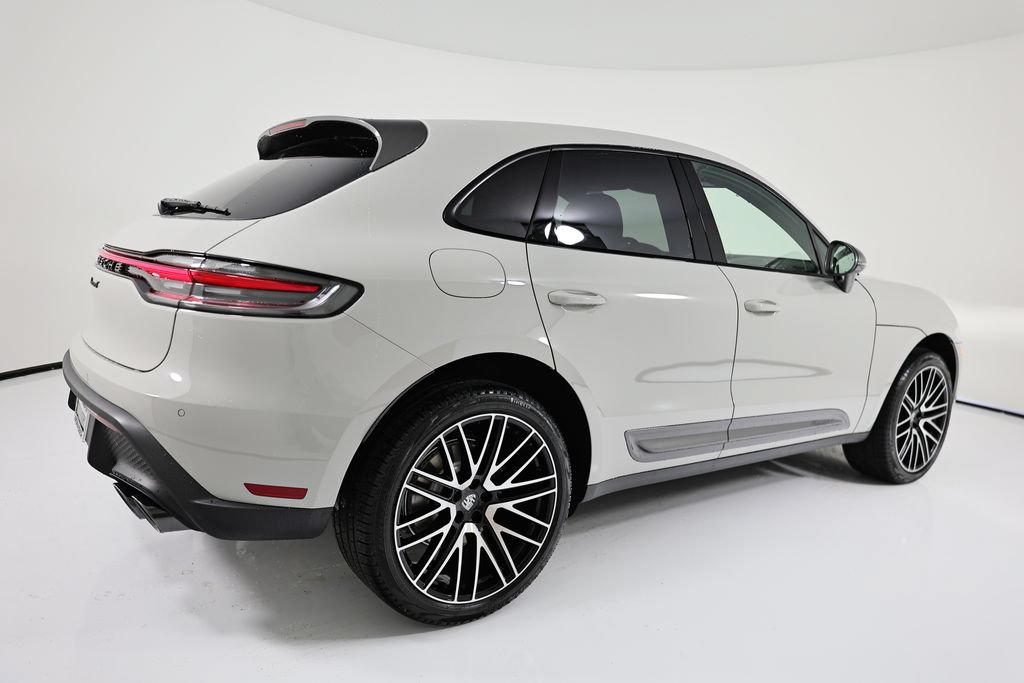 New 2026 Porsche Macan Turbo AWD/4WD image 7