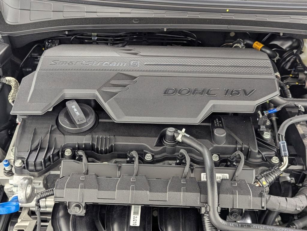 New 2026 Hyundai Elantra SE FWD image 10