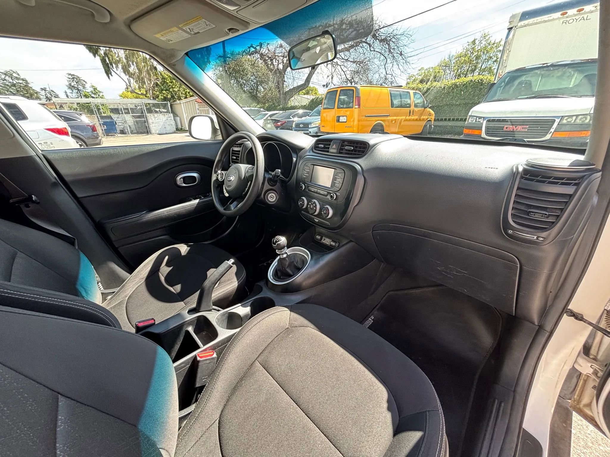 Used 2019 Kia Soul image 25