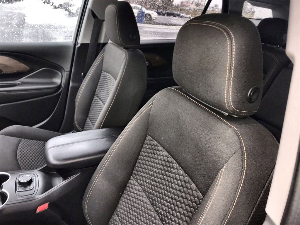 Used 2020 GMC Terrain SLE image 11