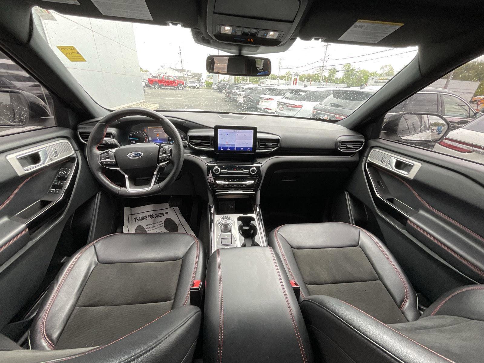 Used 2022 Ford Explorer ST-Line w/ Class IV Trailer Tow Package image 23