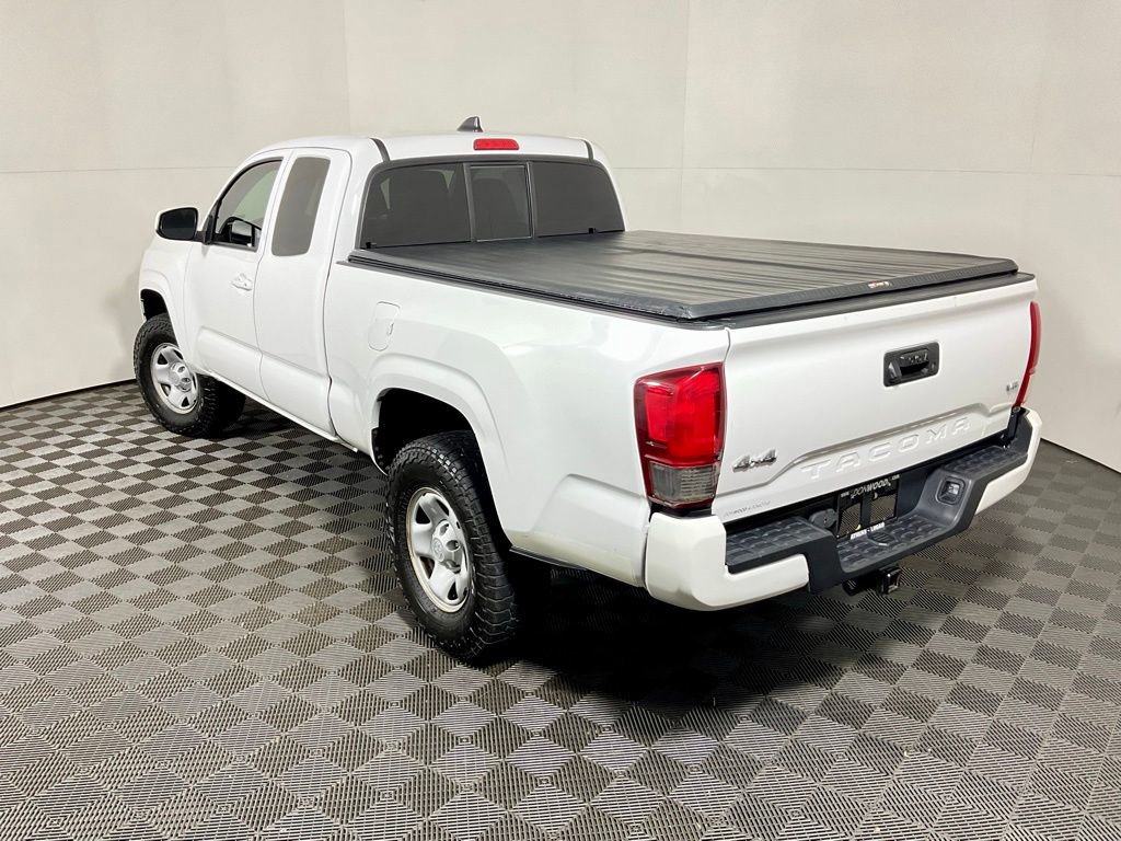 Used 2020 Toyota Tacoma SR image 10