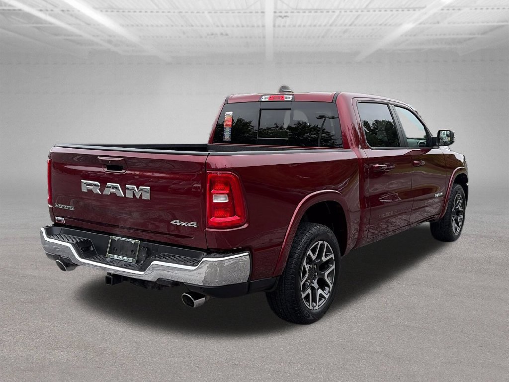 Used 2025 RAM 1500 Laramie AWD/4WD image 6