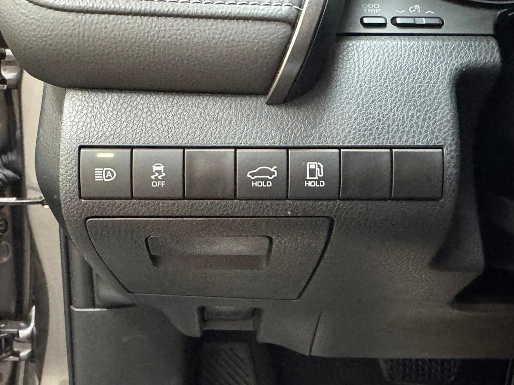Used 2024 Toyota Camry XSE FWD image 16