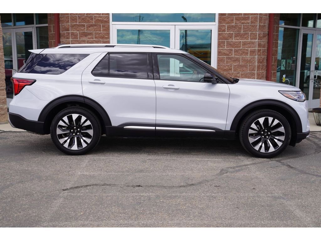 Used 2025 Ford Explorer Platinum w/ LUX Leather Package AWD/4WD image 6