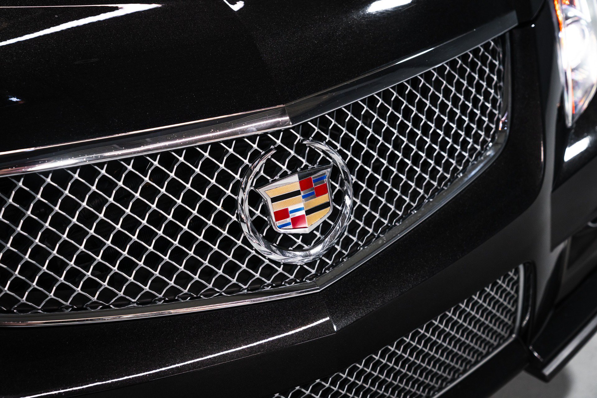 Used 2013 Cadillac CTS V w/ Wood Trim Package RWD image 13