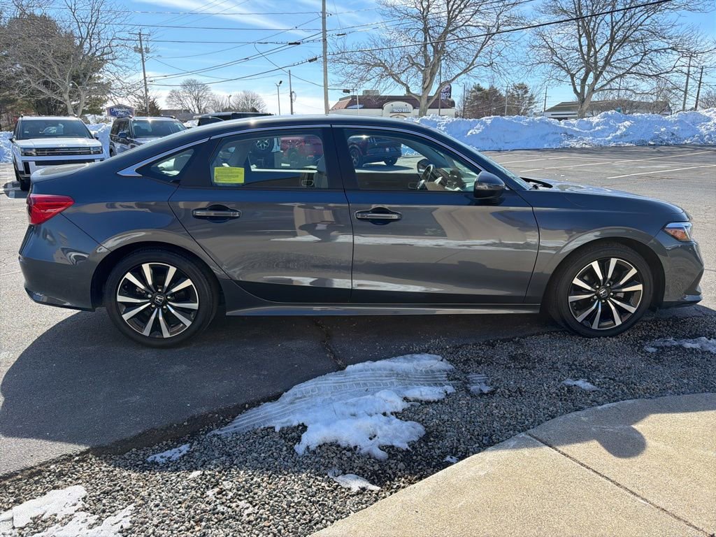 Used 2022 Honda Civic EX image 4