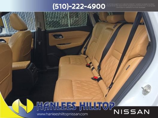 Used 2023 Nissan Rogue Platinum w/ Platinum Premium Package image 9