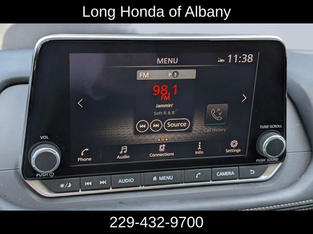 Used 2024 Nissan Rogue SV w/ SV Premium Package FWD image 25