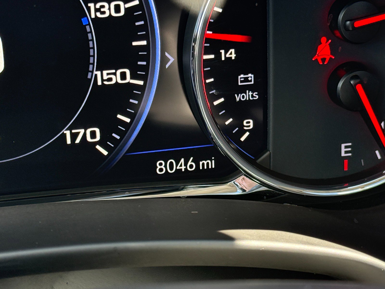 Used 2024 GMC Terrain Denali w/ Black Diamond Edition image 33