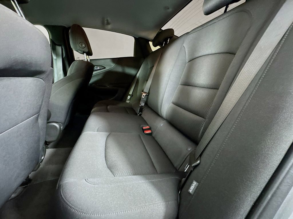Used 2025 Chevrolet Malibu RS image 29