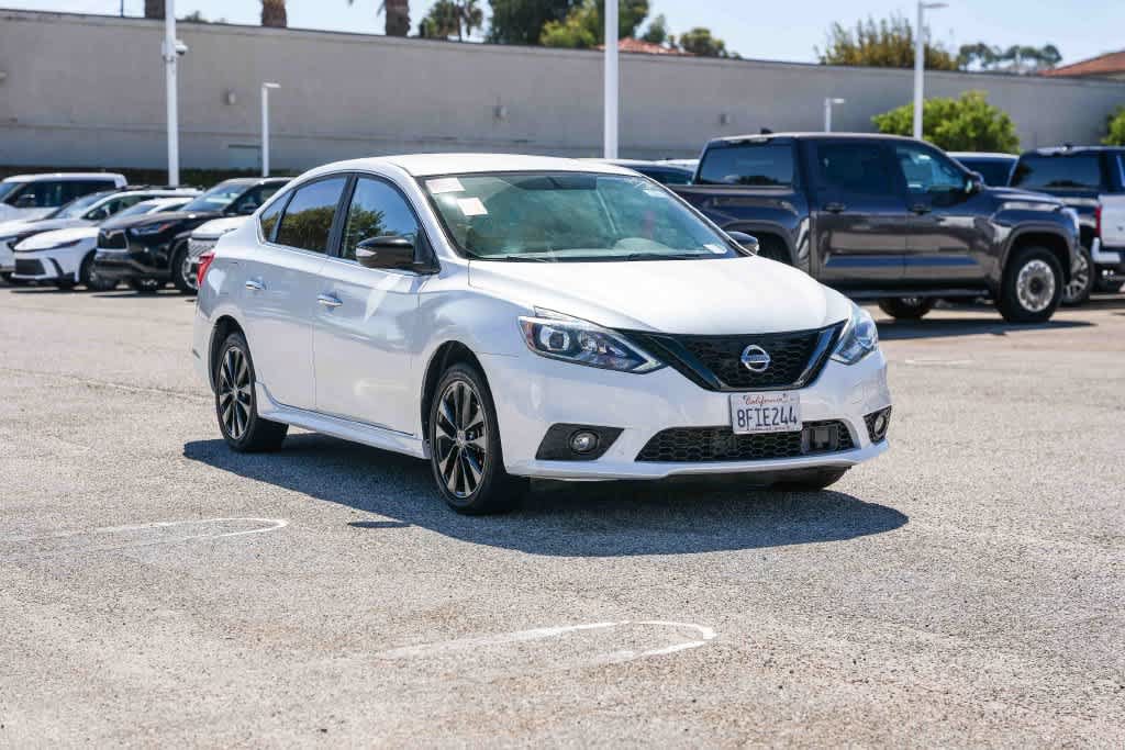 Used 2018 Nissan Sentra SR w/ SR Midnight Edition Package FWD image 3