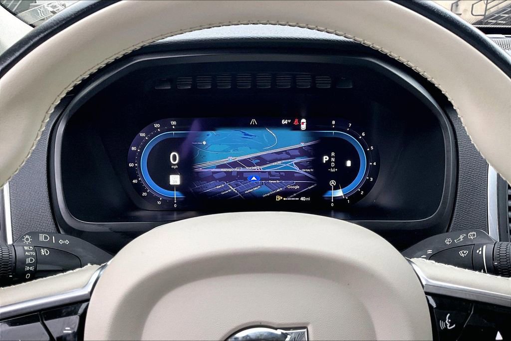 Used 2023 Volvo XC90 B5 Core w/ Climate Package image 28