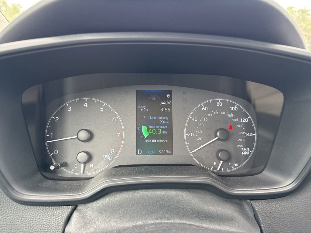 Used 2025 Toyota Corolla LE image 15