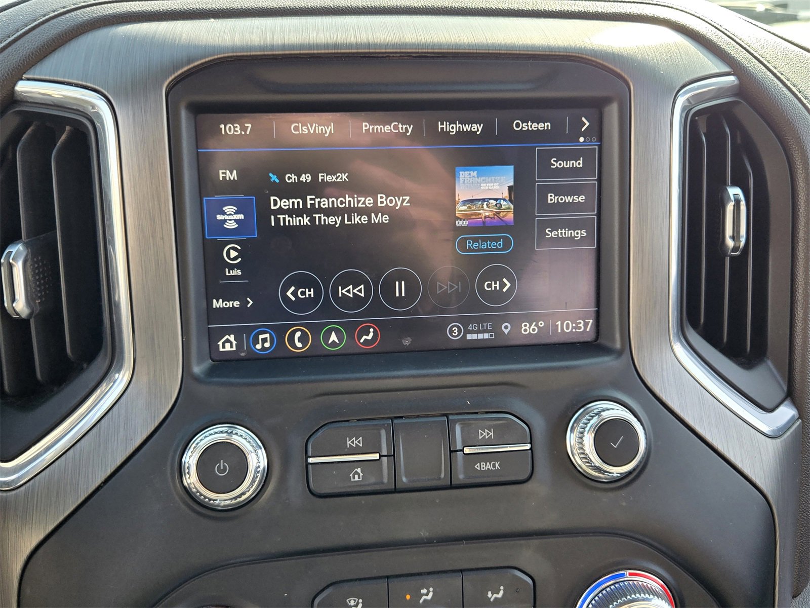 Used 2022 GMC Sierra 3500 Denali image 13