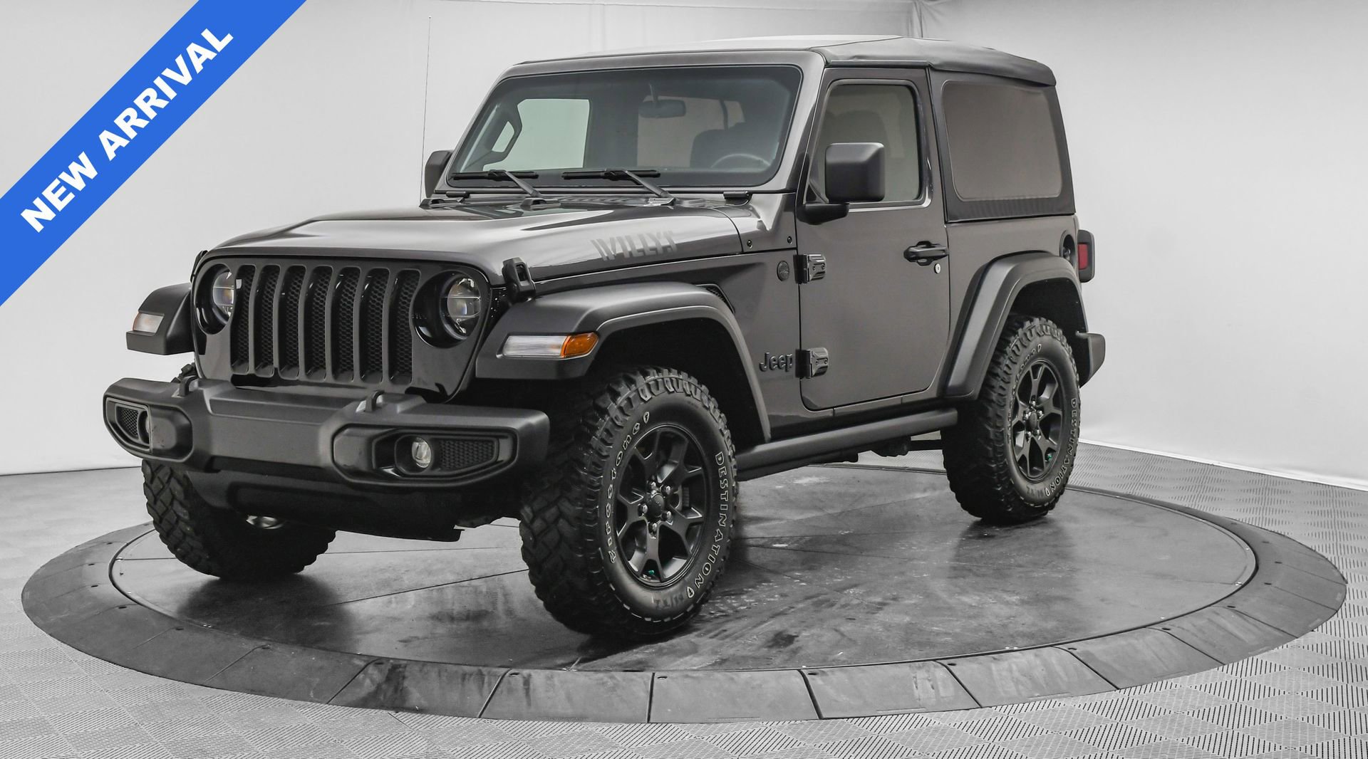 Used 2022 Jeep Wrangler Willys image 3