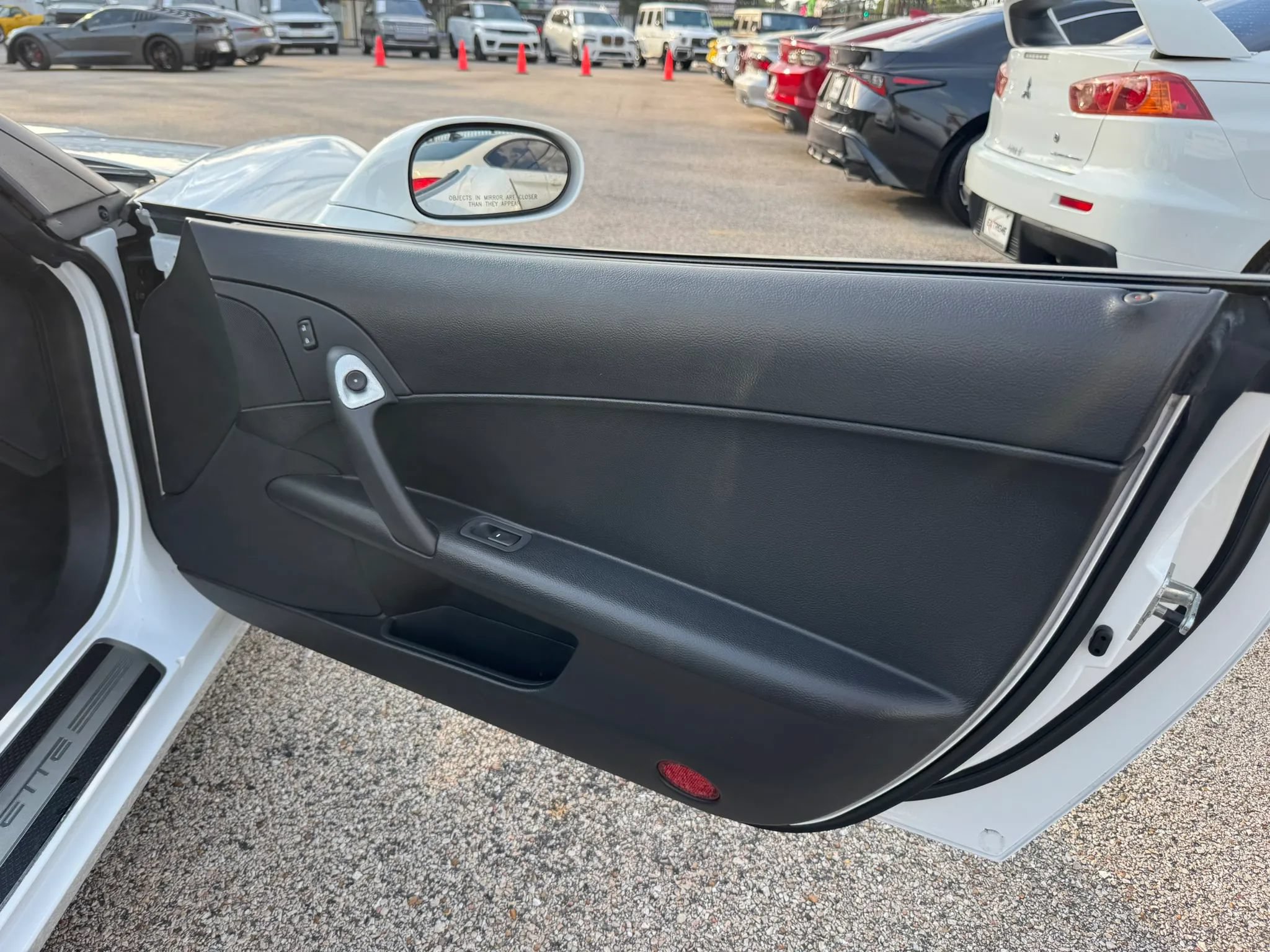 Used 2007 Chevrolet Corvette Convertible RWD image 18