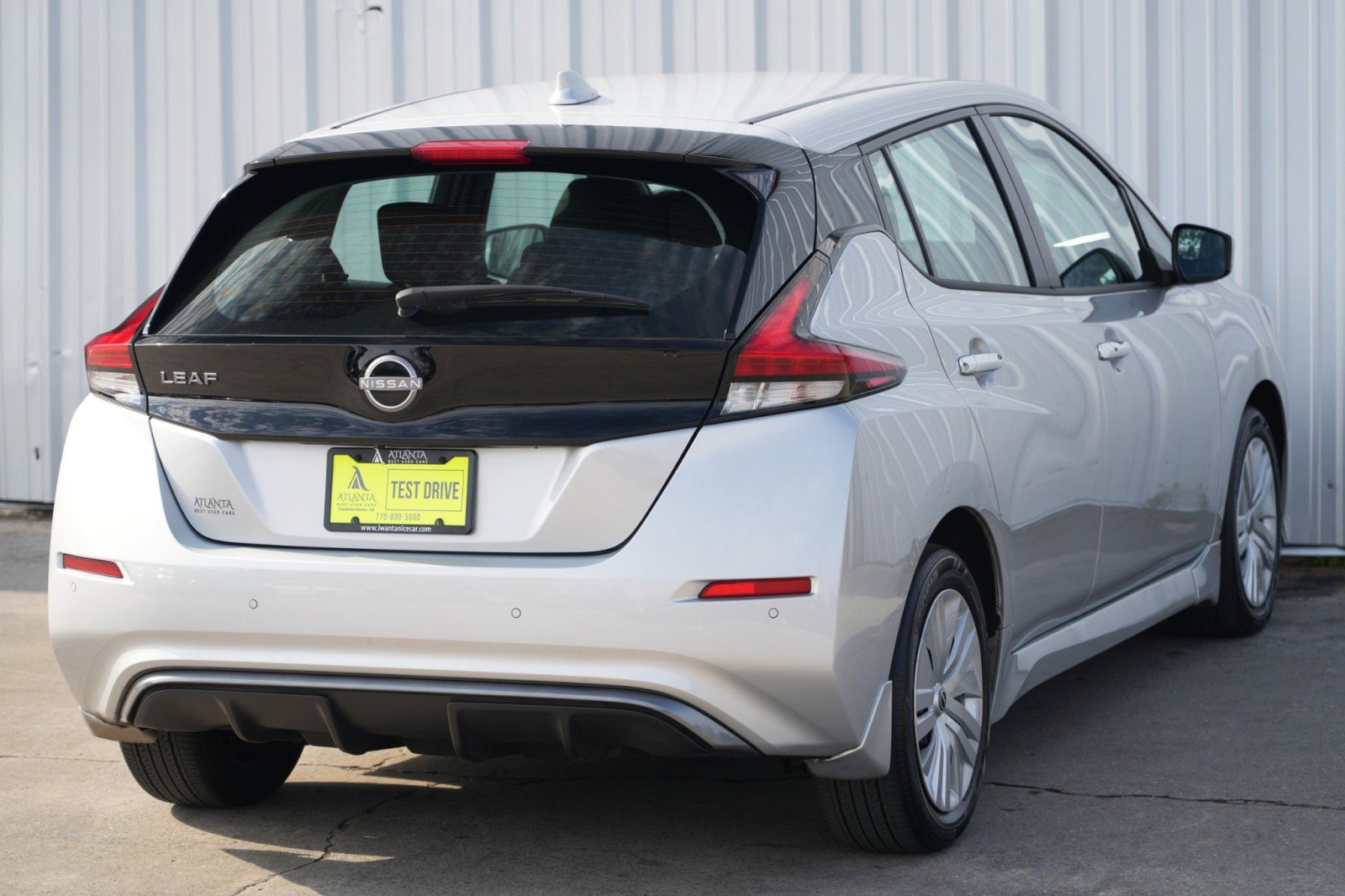 Used 2023 Nissan Leaf S image 44