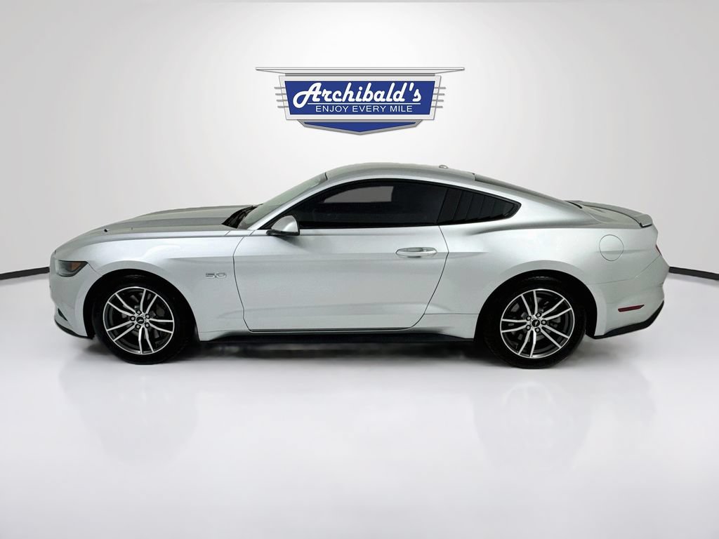 Used 2017 Ford Mustang GT Premium w/ Equipment Group 401A RWD image 5